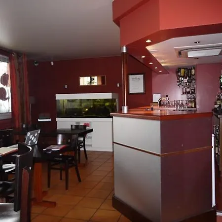 Le Ponceau Hotel